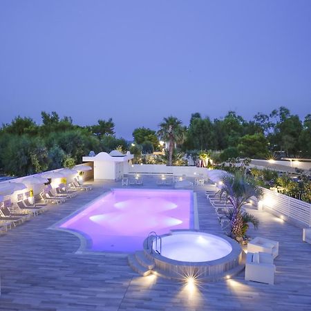 Garden Hotel Ripa Весте Екстериор снимка