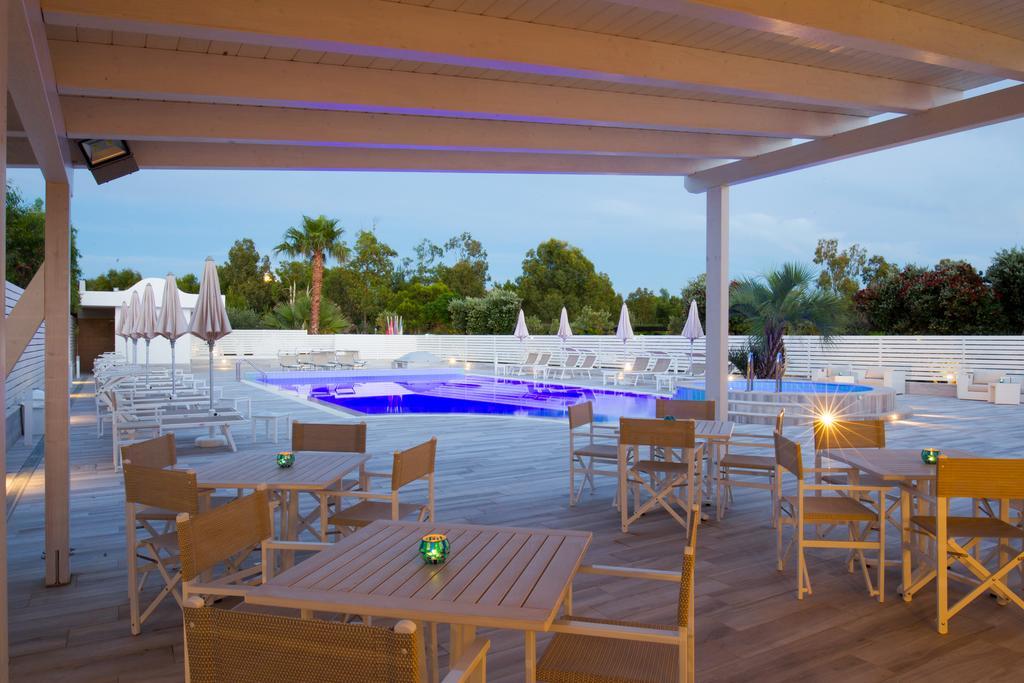 Garden Hotel Ripa Весте Екстериор снимка
