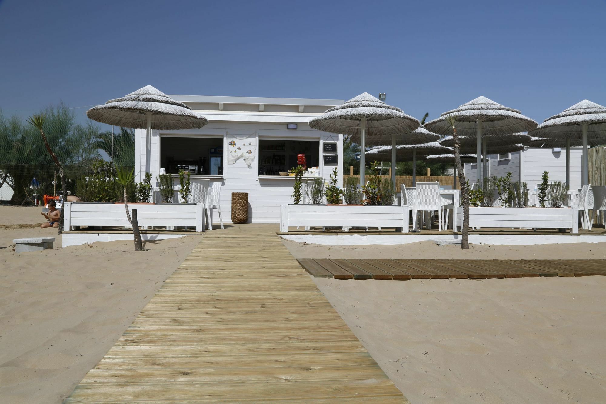 Garden Hotel Ripa Весте Екстериор снимка